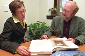 David A. Lawton, Ph.D., professor and chair of English in Arts & Sciences, discusses literature and writing with Heidi Kolk, Ph.D., lecturer in English. 