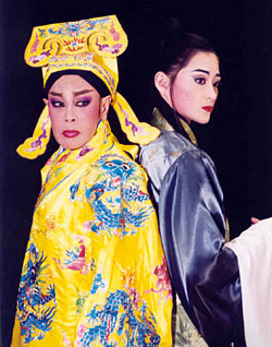 Uhan Shii, an award-winning Taiwanese theatre group, will visit campus Sept. 18-26.