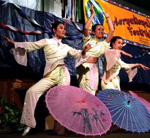 University community members perform a Han folk dance during the 2005 International Festival