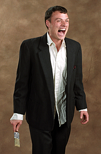 Lee Osorio as Oskar