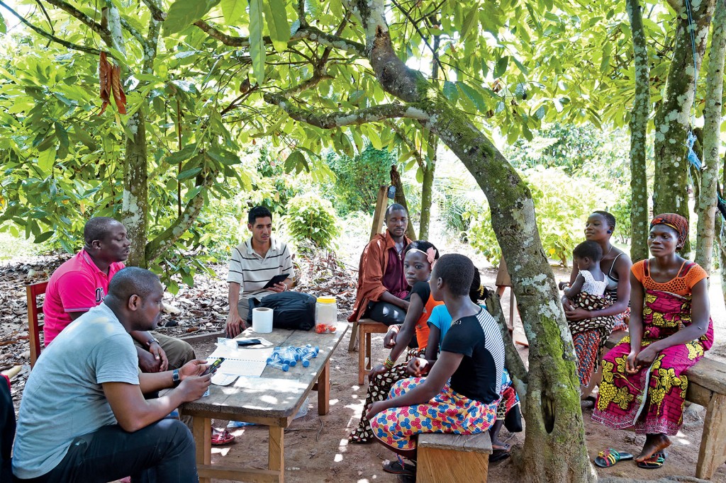 For the DOLF Project, workers from local ministries of health carry out the bulk of tasks and interactions with the community. University researchers and staff — such as Joshua Bogus (center), MPH, DOLF’s global health project manager for operations — train and advise in sample collection, laboratory testing and drug administration. (Photo: Issouf Sanogo/Agence France-Presse)