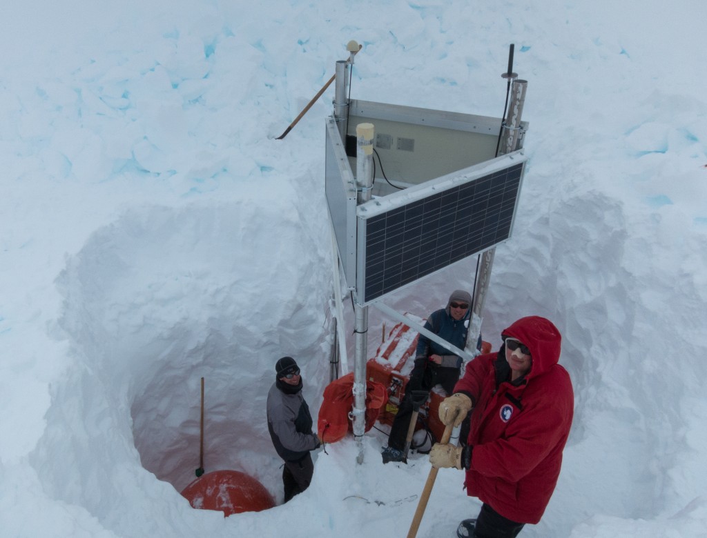 Buried seismometer station 