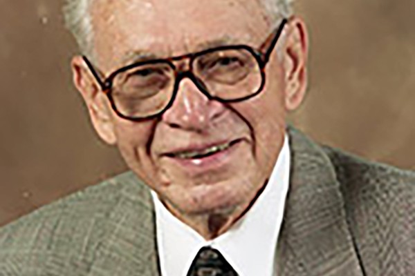 Obituary: Charles L. Roper, professor emeritus of surgery, 90