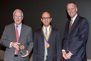 Sam Bhayani, MD, who recently was appointed chief medical officer of the Faculty Practice Plan at Washington University School of Medicine, has been named the Holekamp Family Chair in Urology at Barnes-Jewish Hospital (BJH) and the School of Medicine. The honor recognizes his leadership in collaborative research aimed at developing better standards of care and outcomes for patients. (Photo: Pete Newcomb)