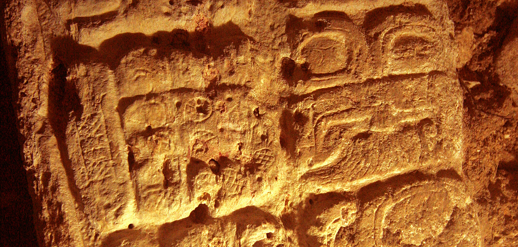 Discovery of stone monument at El Perú-Waka' adds new chapter to