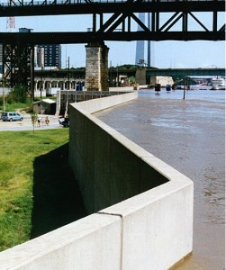 Saint Louis floodwall