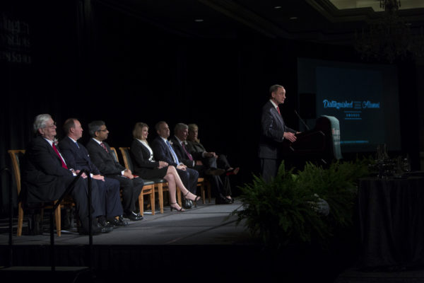 Olin Business School recognizes distinguished alumni at annual dinner