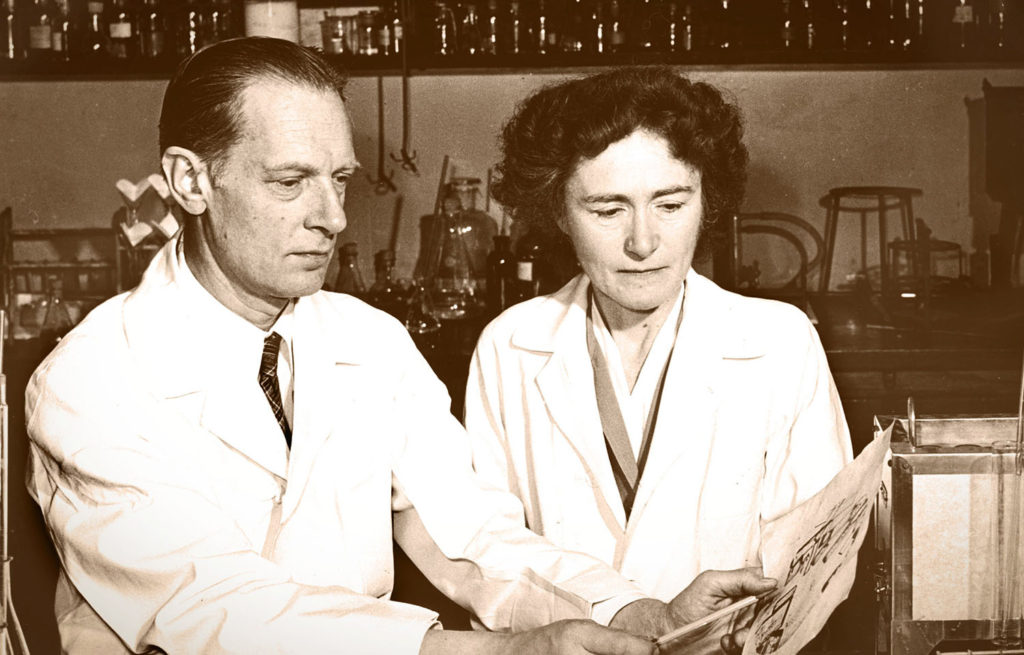 Carl and Gerti Cori in their lab.