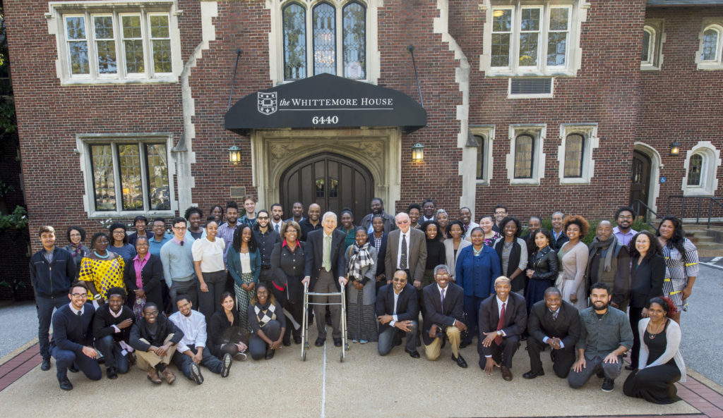 Current fellows and alumni of the Chancellor’s Graduate Fellowship Program gathered at Washington University, Oct. 13–15, 2016, for the program’s annual conference and a reunion to celebrate the program’s 25th anniversary. Chancellor Emeritus William H. Danforth is pictured in the center. (Joe Angeles/WUSTL Photos)