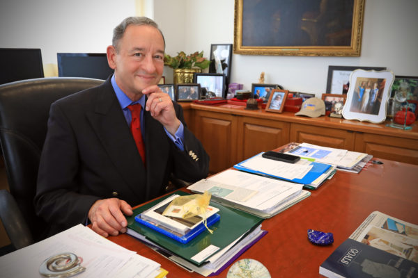 WashU Spaces: The Office of Chancellor Mark S. Wrighton