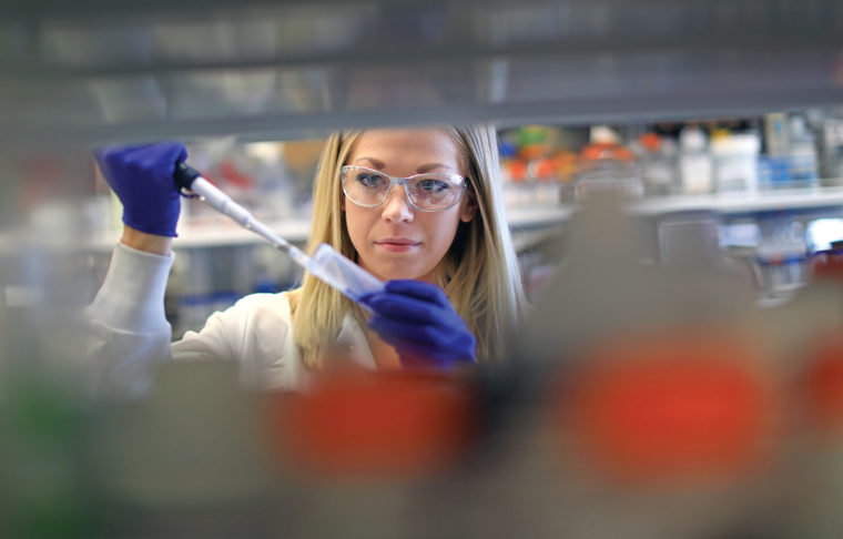 Cheryl Leyns is among the promising graduate students spread out across the School of Medicine. She works in David Holtzman’s lab, researching pathologies of Alzheimer’s disease. (Photo: James Byard)