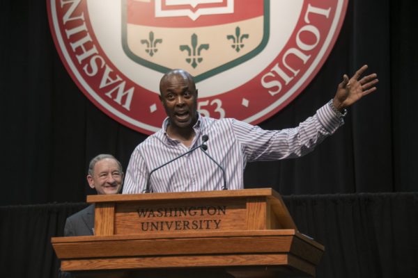 Brooks receives Gloria White service award
