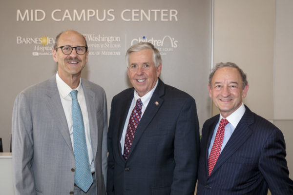 Gov. Parson meets with Washington University leaders