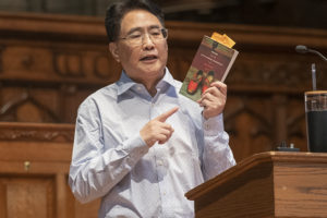 Qiu Xiaolong speaks