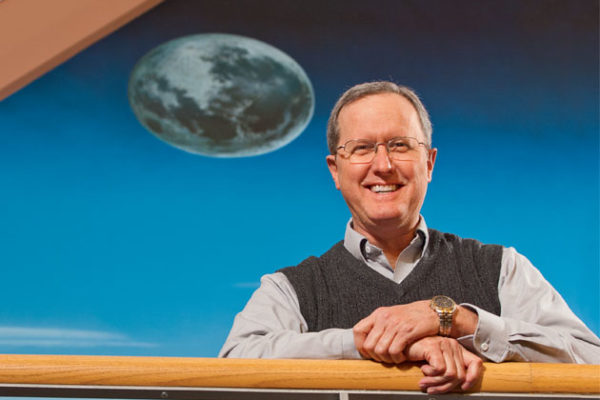 Far Side Illuminates Mysteries of the Moon