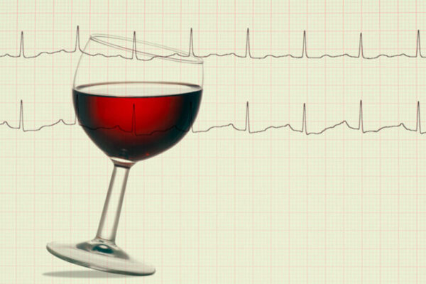 Moderate drinking not harmful for older patients with heart failure