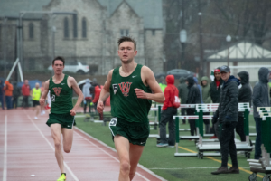 men's track runners