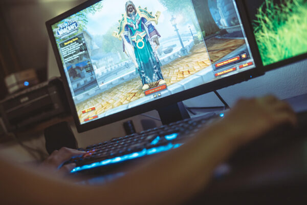 Using ‘World of Warcraft’ to cut gamer screen time, increase maker revenue