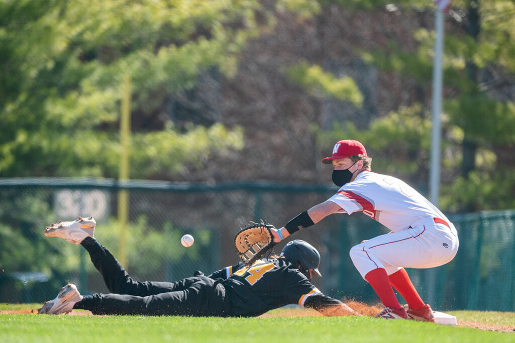 Men's Baseball