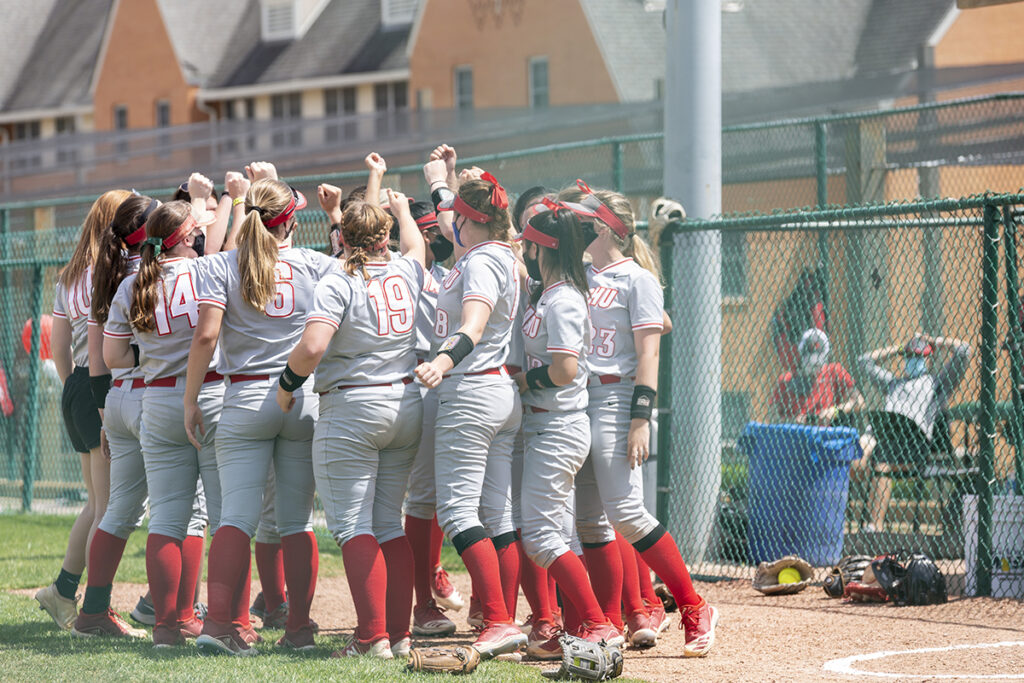 Bears softball