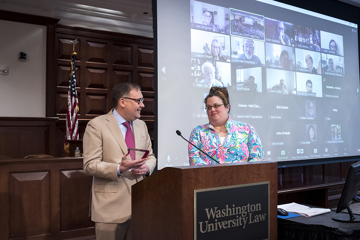 Mance Receives Gloria White Honor The Source Washu