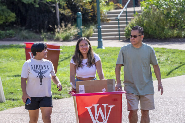 Class of 2026 arrives on campus