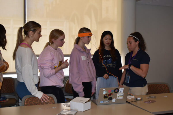 St. Louis high school students compete, meet experts at Brain Bee