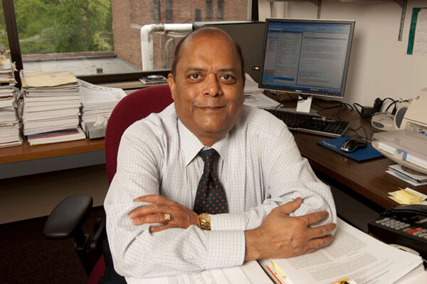 Agarwal wins 2024 Thermal and Fluids Engineering Award