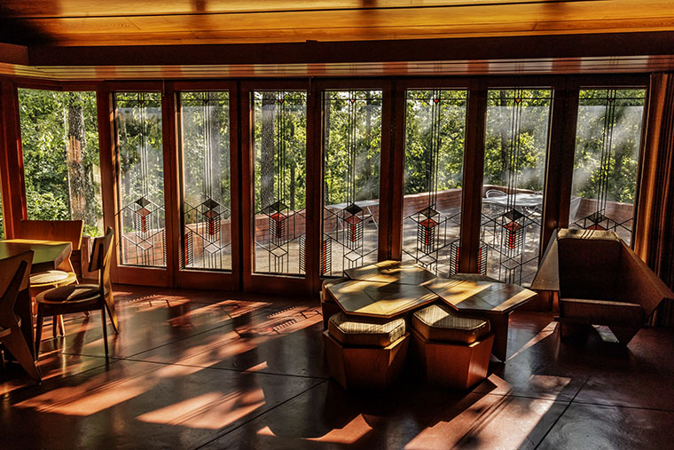 Frank Lloyd Wright House in Ebsworth Park in Kirkwood, MO. Wright designed the house for Russell W. Kraus, who studied art at WashU, and his wife, Ruth Goetz Kruas, LLB ’31.