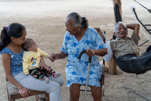 multiple generations of a Peruvian family