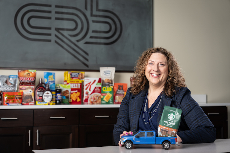 Katie Ireland, PMBA '99, uses lessons from her time at Olin Business School in her career as a packaging engineer. (Photo: Steve Puppe)