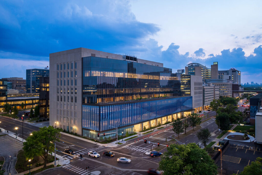 Siteman Cancer Center new building