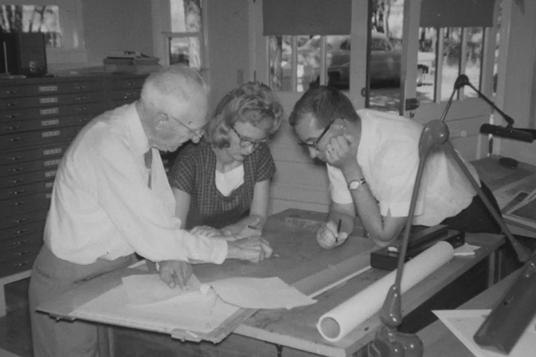 William Cannell (right), BS ’59, led the ACIC team at the Lowell Observatory. Here, he and Bridges show off the mapping work to noted planetary astronomer Earl Carl Slipher. 