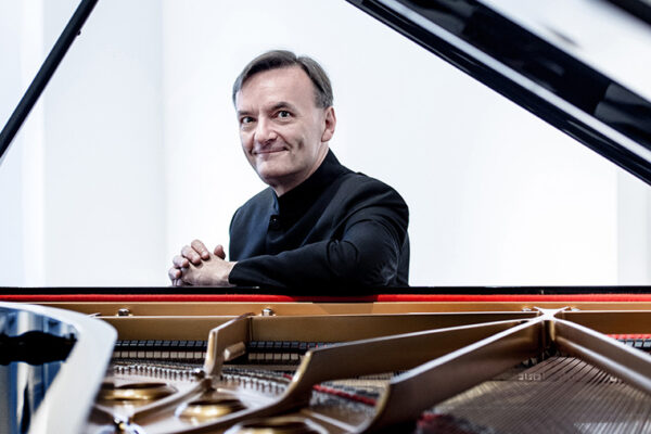 Great Artists Series welcomes Sir Stephen Hough