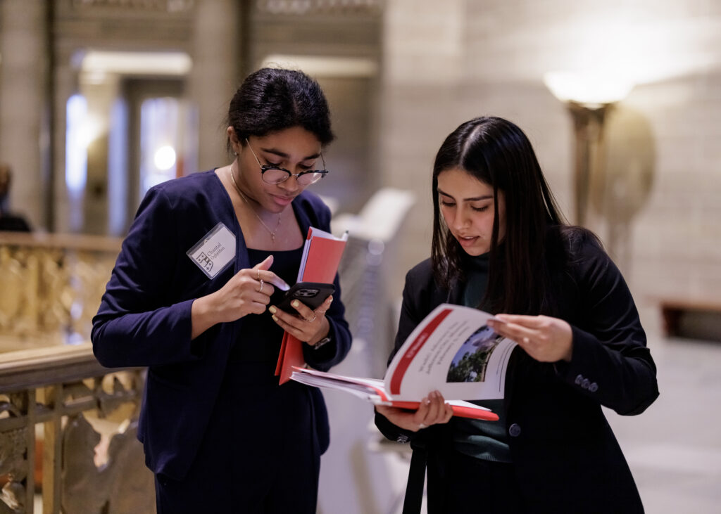 WashU students Chantal Ogbeifun (left) and Jahselyn Medina participate in the first WashU Advocacy Day. (Photo: Whitney Curtis/WashU)