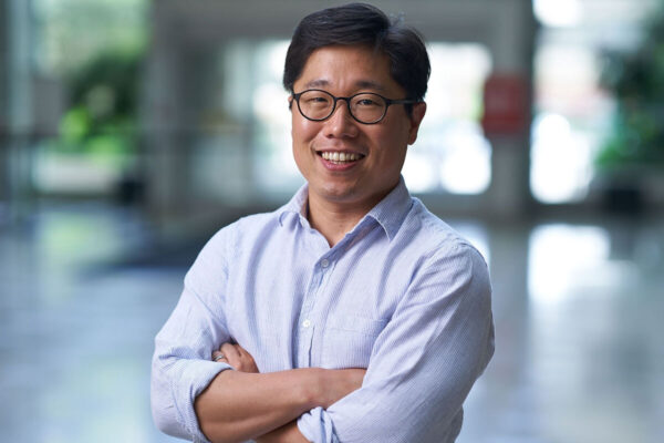 Yi’s research soars with Eagles Autism Foundation 