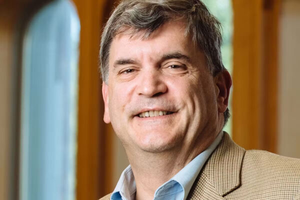 Former Boeing executive to lead professional education division