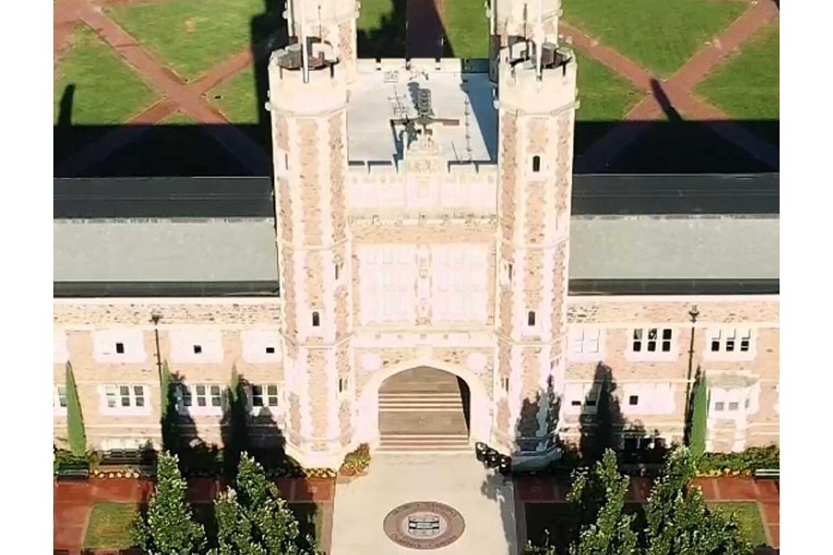 Happy first week WashU!