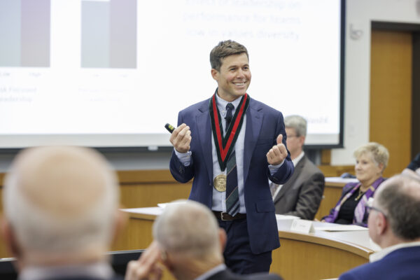 Knight installed as Bank of America Professor