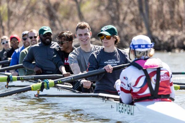 Faculty invited to apply for leadership grants