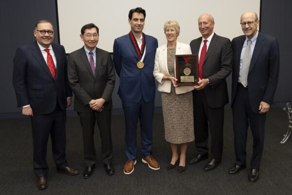 Dosenbach named inaugural Holtzman Professor of Neurology