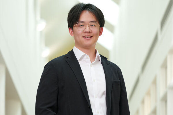 Class Acts: Hongzhe (Zachary)&nbsp;Wen