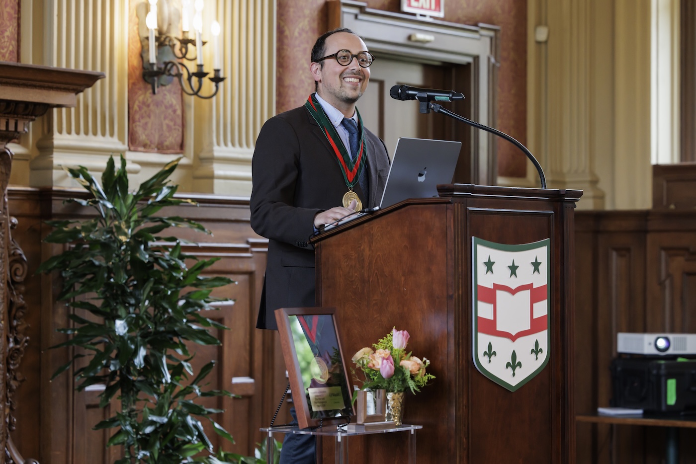 Glauber installed as inaugural Miriam Barr Librarian