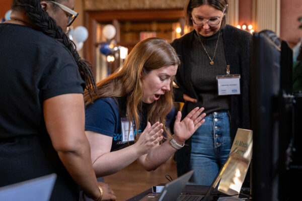 WashU, AT&T partnership helps teachers use educational tech tools effectively