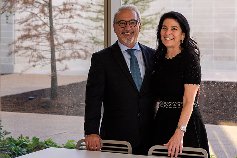 Sam Fox School announces new Carmon Colangelo award program